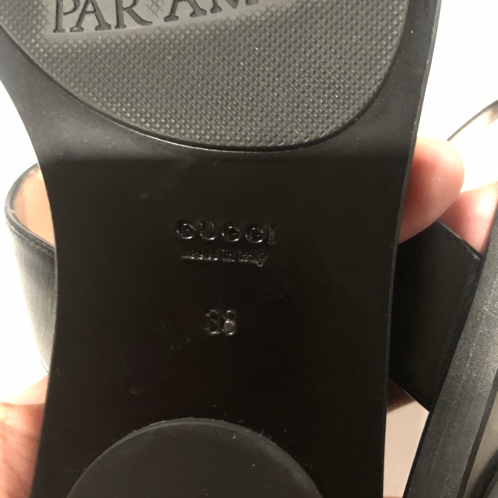 Gucci GG T-Strap Sandals - Picture 10 of 11